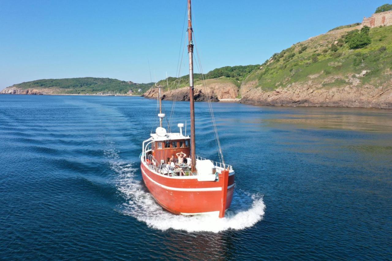 Varra Water - Unique Boat Accomodation - Bornholm Neksø Eksteriør bilde
