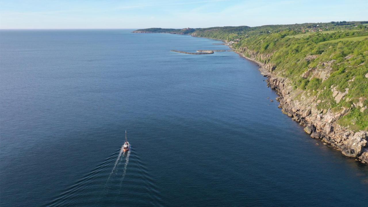 Varra Water - Unique Boat Accomodation - Bornholm Neksø Eksteriør bilde